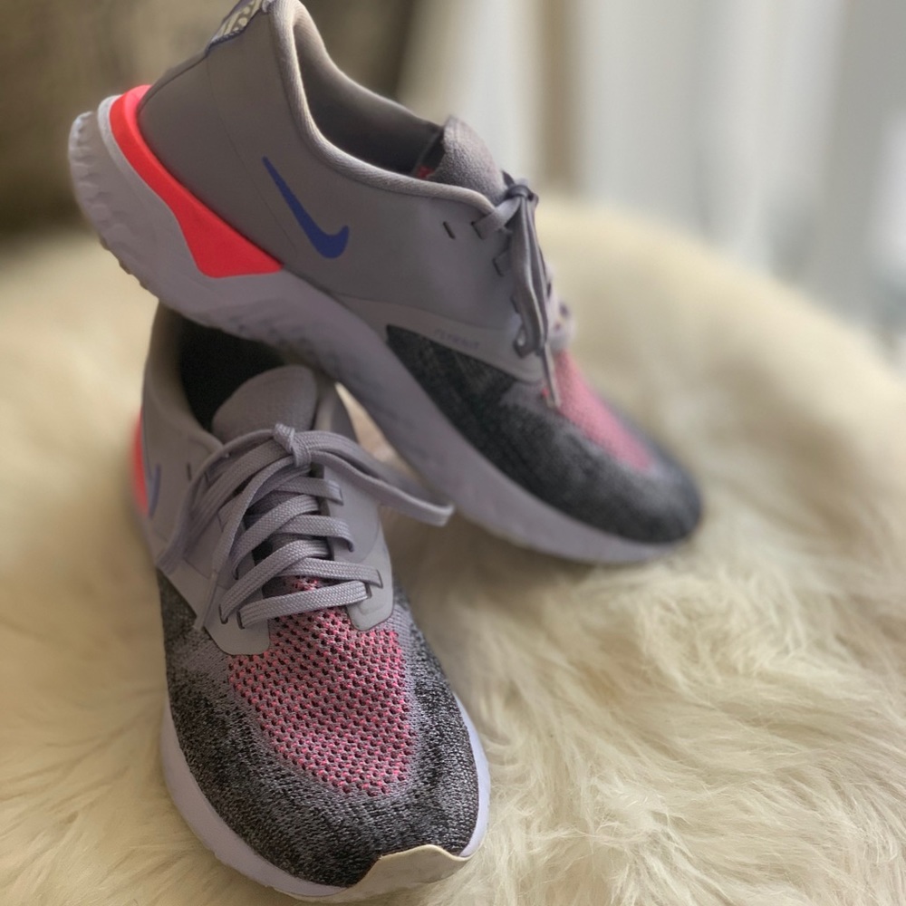 Nike Odyssey React 2 Flyknit